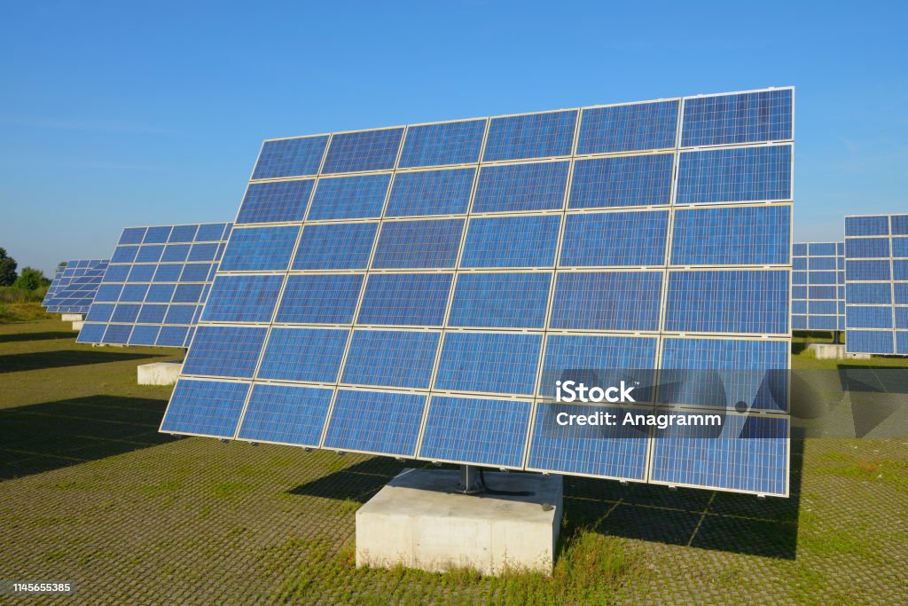 energia solare e pannello fotovoltaico